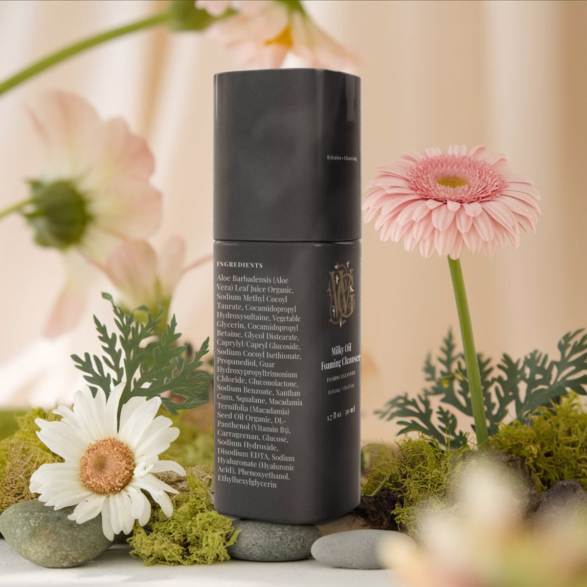 Milky Oil Foaming Cleanser