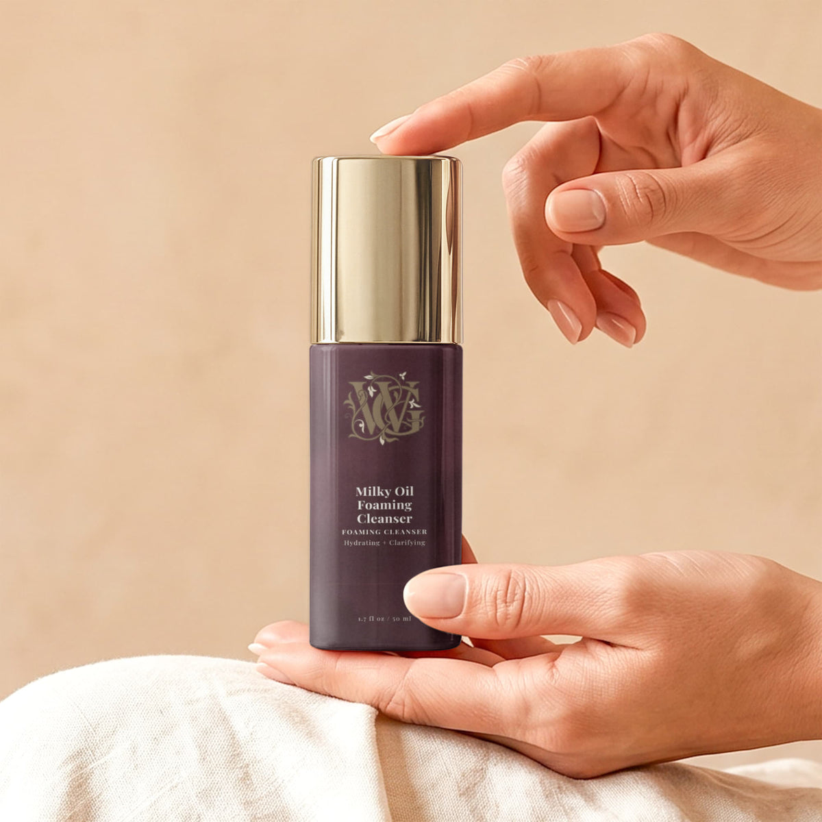 Milky Oil Foaming Cleanser
